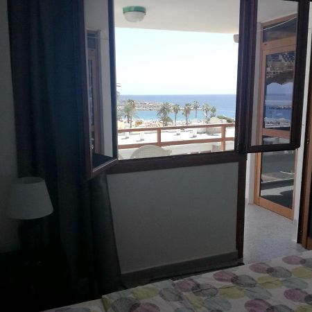 Two Bedroom Apartment 2 Min From Beach Mogán Kültér fotó